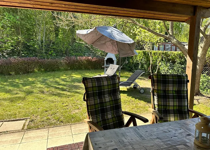 Bungalow Am Dobbertiner See